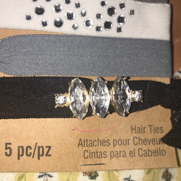 Hair ties - Picture 3 of 7